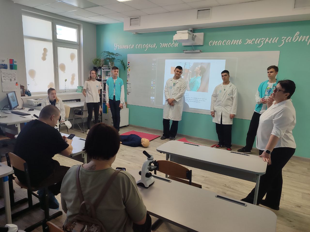 С 14 по 20 апреля в &amp;quot;Академии знаний&amp;quot; прошла неделя популяризации  донорства крови и костного мозга.